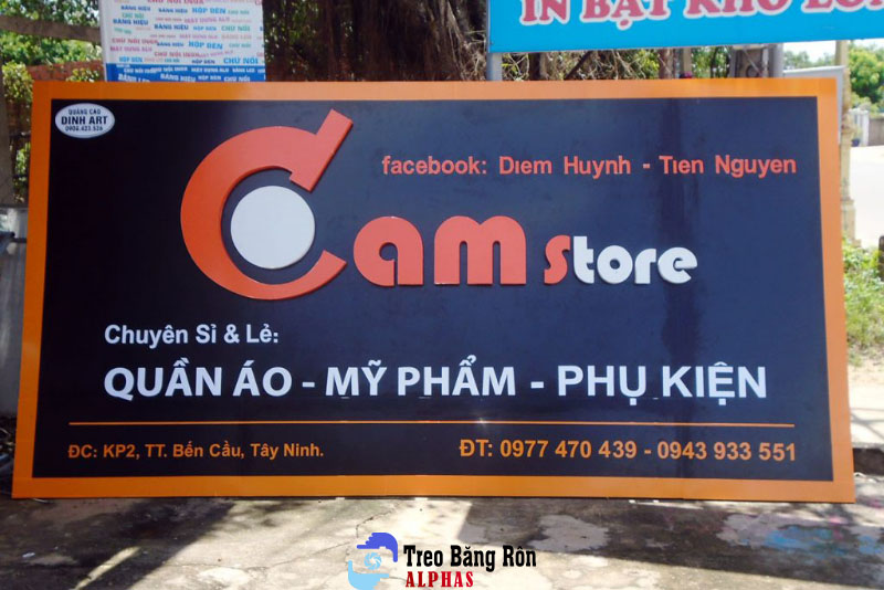 mẫu biển hiệu alu shop quần áo