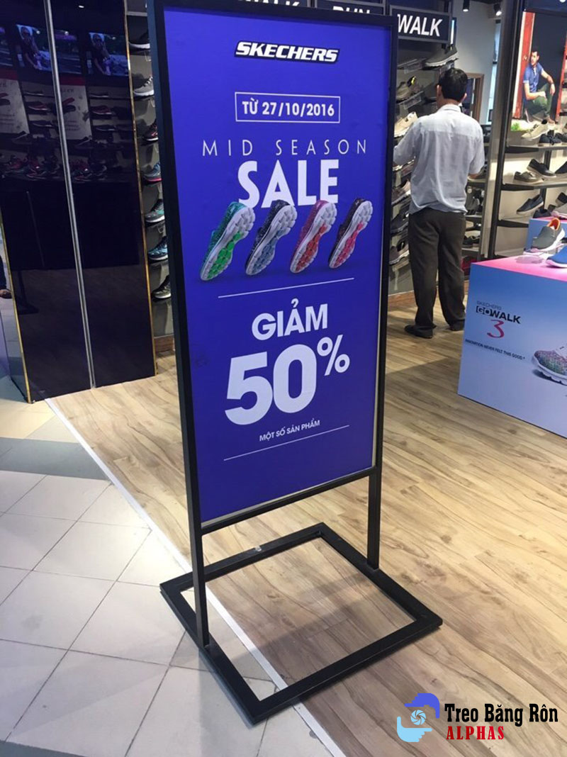 Bảng báo giá standee