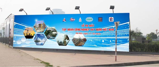 Điểm khác biệt giữa Banner và Standee