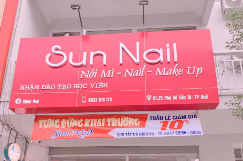 Băng rôn khai trương tiệm nail phong cách tối giản, hiện đại